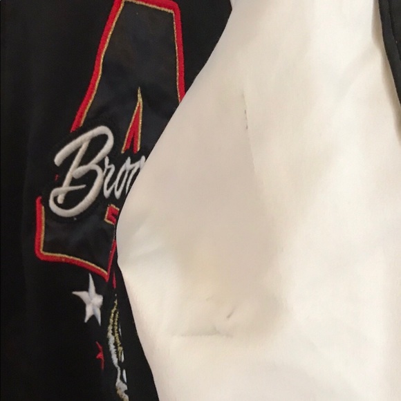 Bomber jacket - Picture 3 of 3